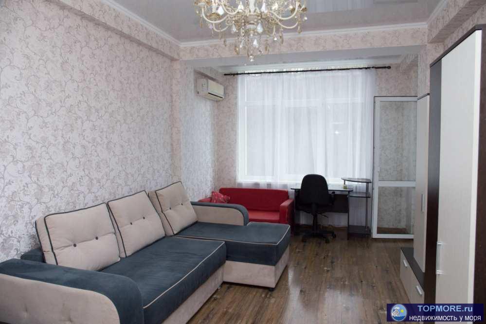 Лот № 152133. Продаю просторную и уютную квартиру 50 м2 с хорошим ремонтом, мебелью, техникой, с  видом на зеленые...