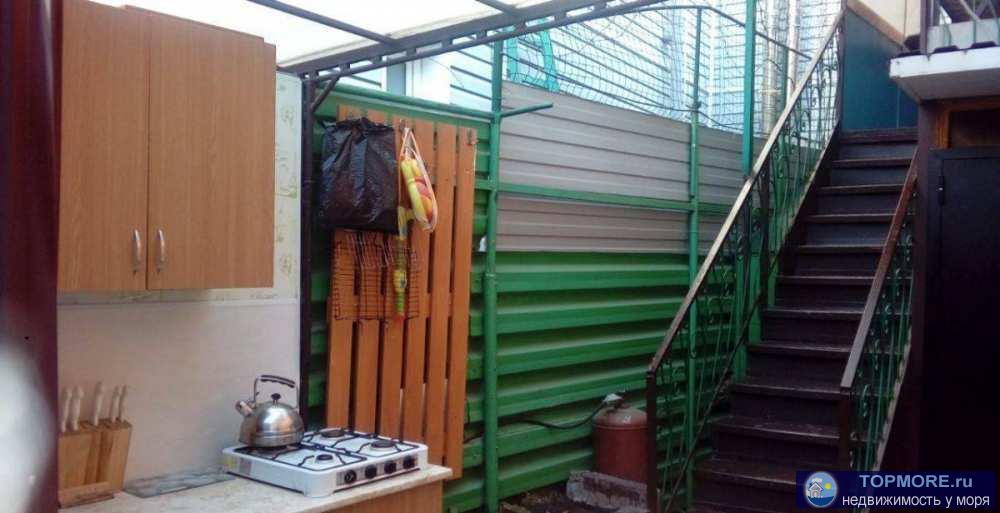 Продам 2х этажный дом площадью 89кв.м. по ул Аэродромной в пос Лазаревское г. Сочи. Все коммуникации в доме...