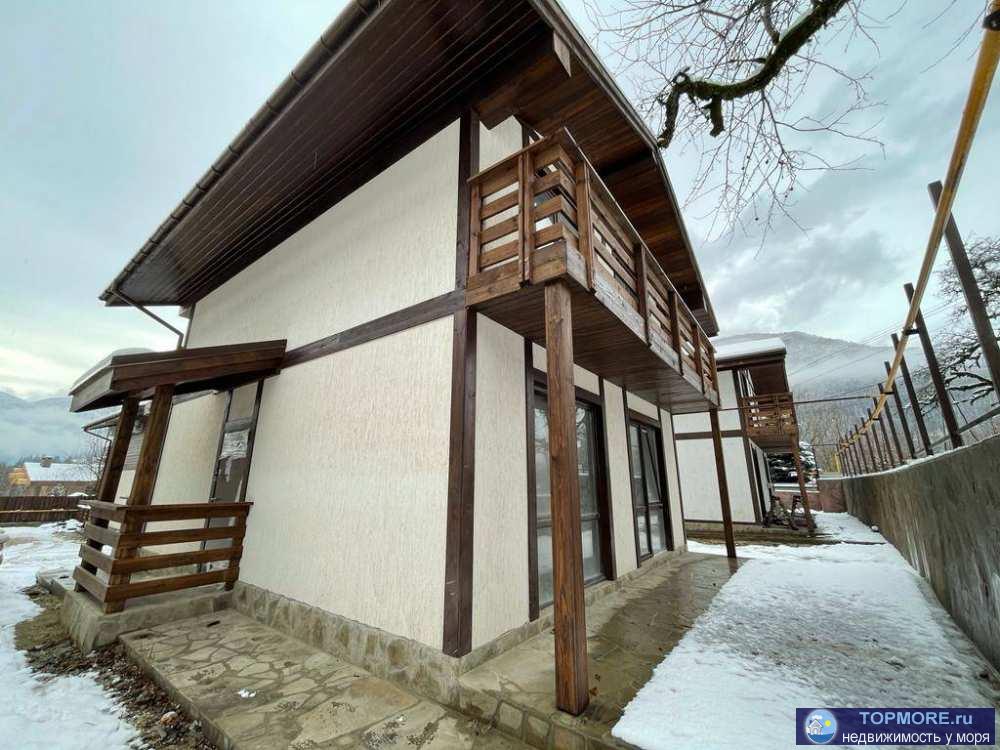 Котедж в небольшой поселоке расположен рядом с курортом Красная Поляна, в тихом месте у леса с прекрасными видами на...