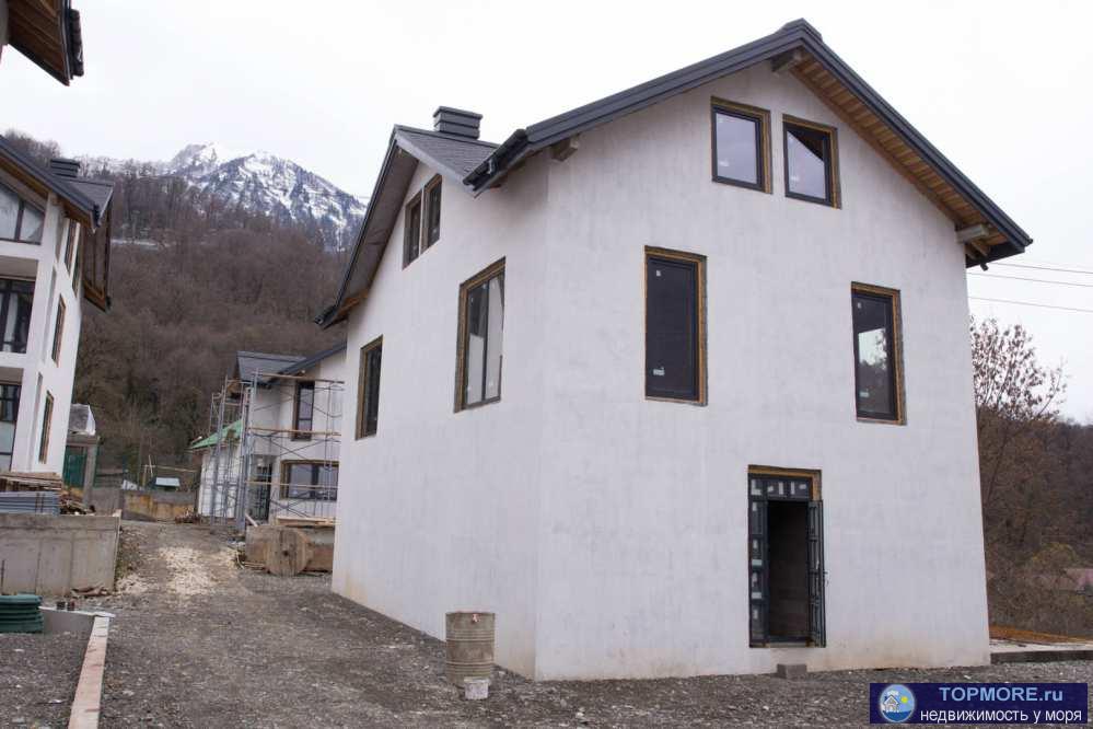 В продаже шикарный видовой дом в альпийском стиле в Красной поляне, в центре горнолыжной туристической жизни. Дом... - 2