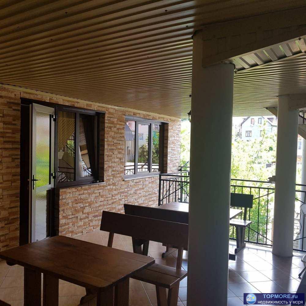 Продаю два дома на участке 5 соток. До моря 800 метров, удобное месторасположение, транспортная доступность, близость...