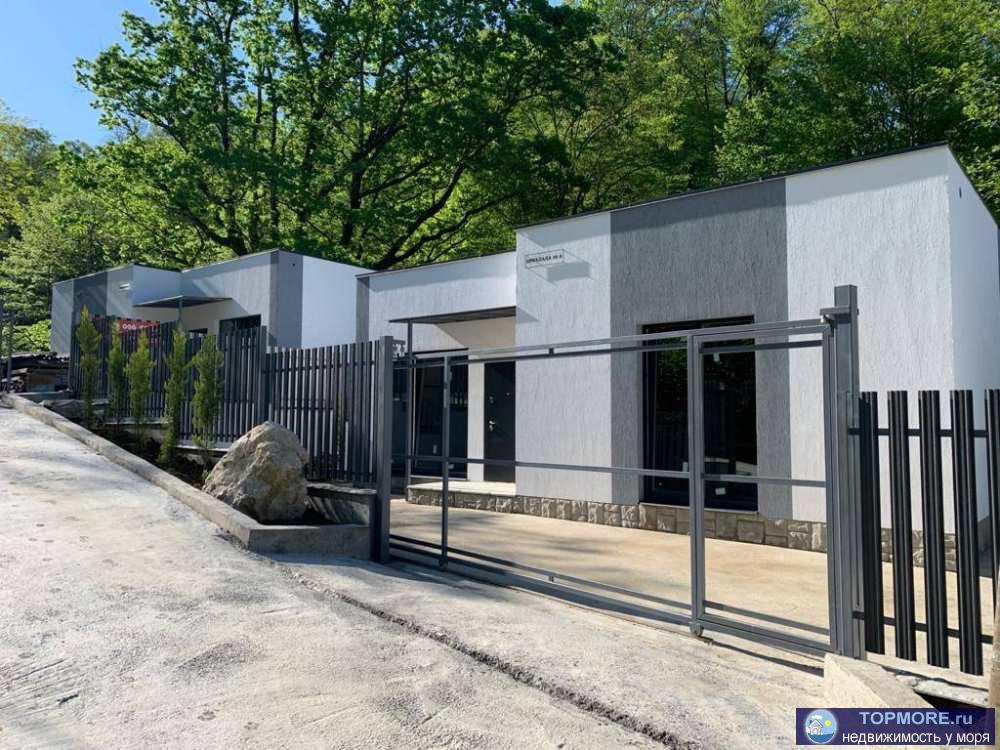 Продаётся дом в снт Прохлада 107 кв.м. 1-этажный, внутри под отделку, 4 сотки земли-назначение ижс. Коммуникации:... - 2