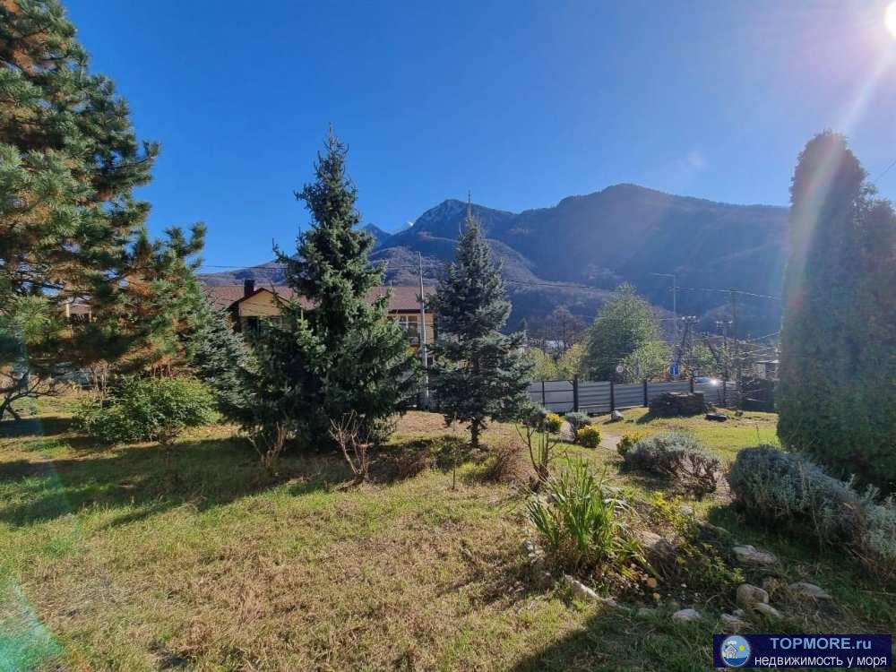 Жилой двухэтажный дом расположен в п. Красная Поляна. Отлично подходит как для самостоятельного проживания, так и для... - 2