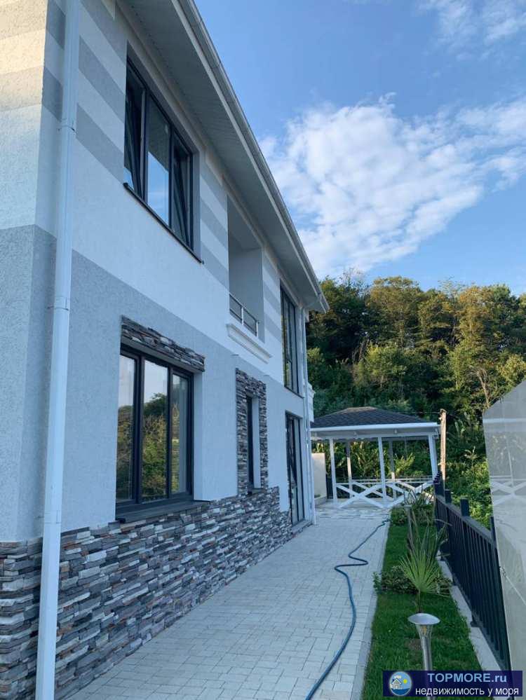 Продается новый современный 3-х этажный дом. Капитальное строение на сваях. В постройке и отделке использованы только... - 2