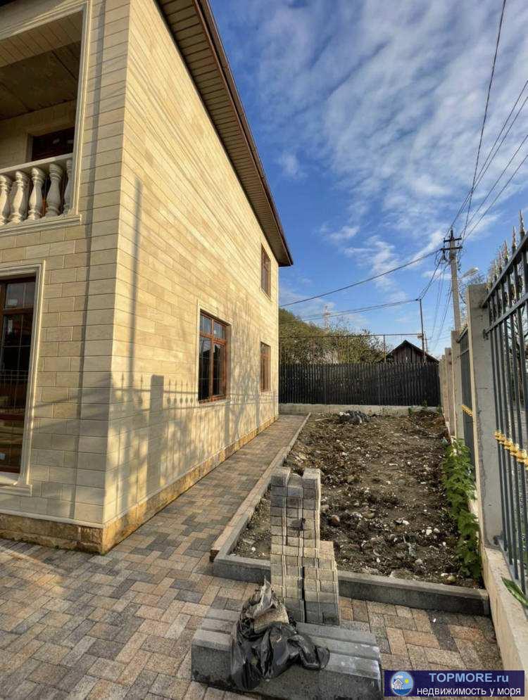 Продается прекрасный дом в поселке Черешня(ул. Терновая) общей площадью 144 кв.м. на земельном участке 3,7 сотки, в... - 2