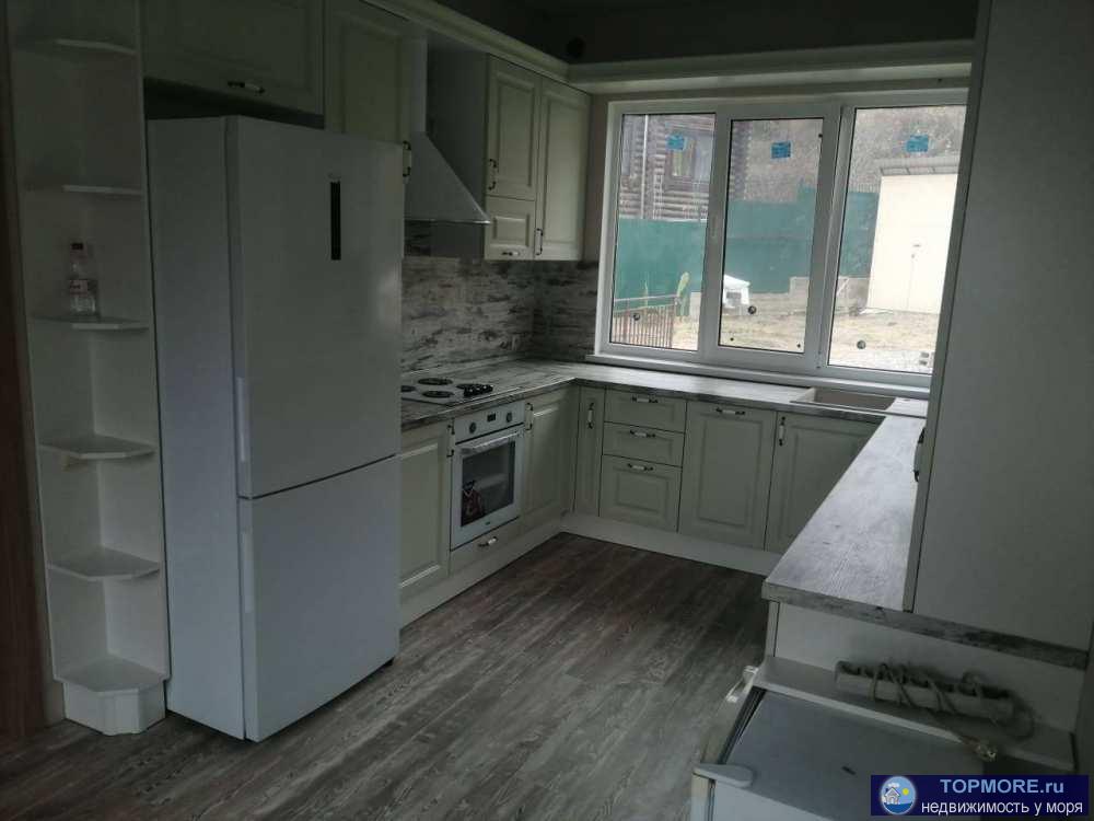 Продам дом в экологически чистом районе Сочи, дом газифицирован, с ремонтом. Большая кухня, 3 спальни, 2 санузла,2... - 1