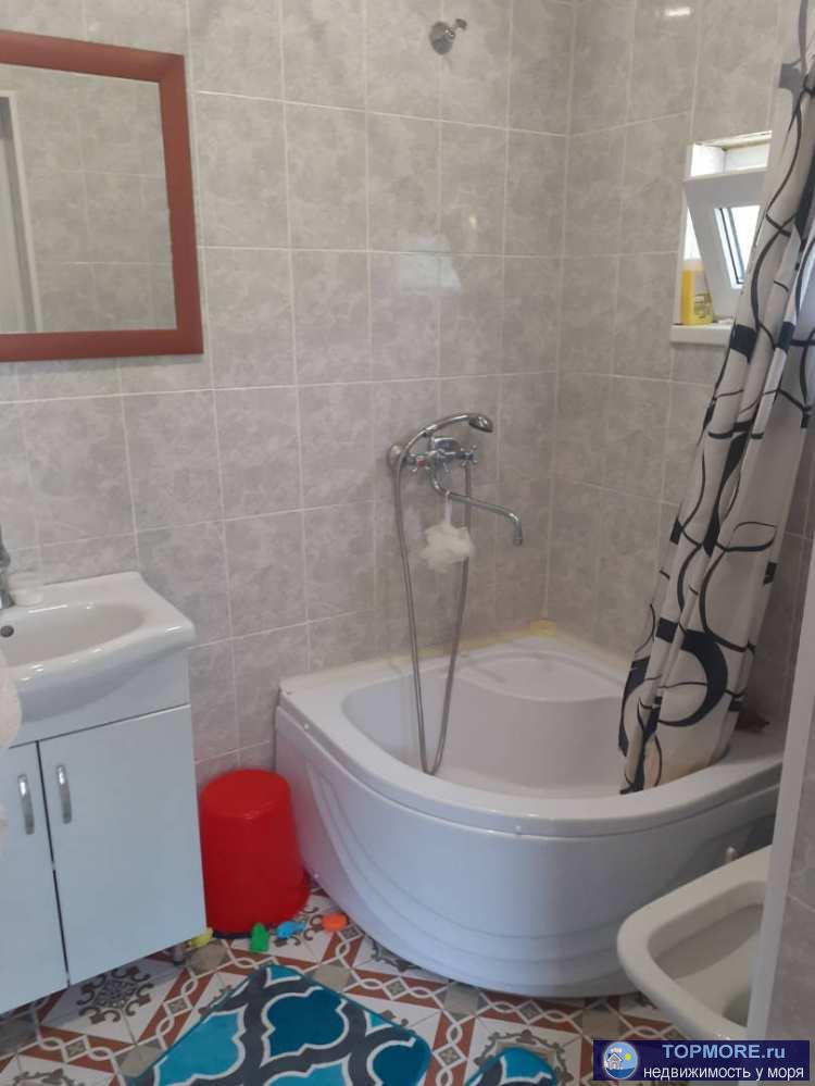 Двухэтажный блочный дом 128м2 с террасой в с.Верхнениколаевское. Отличный ремонт, огромная терраса, мебель и техника... - 1