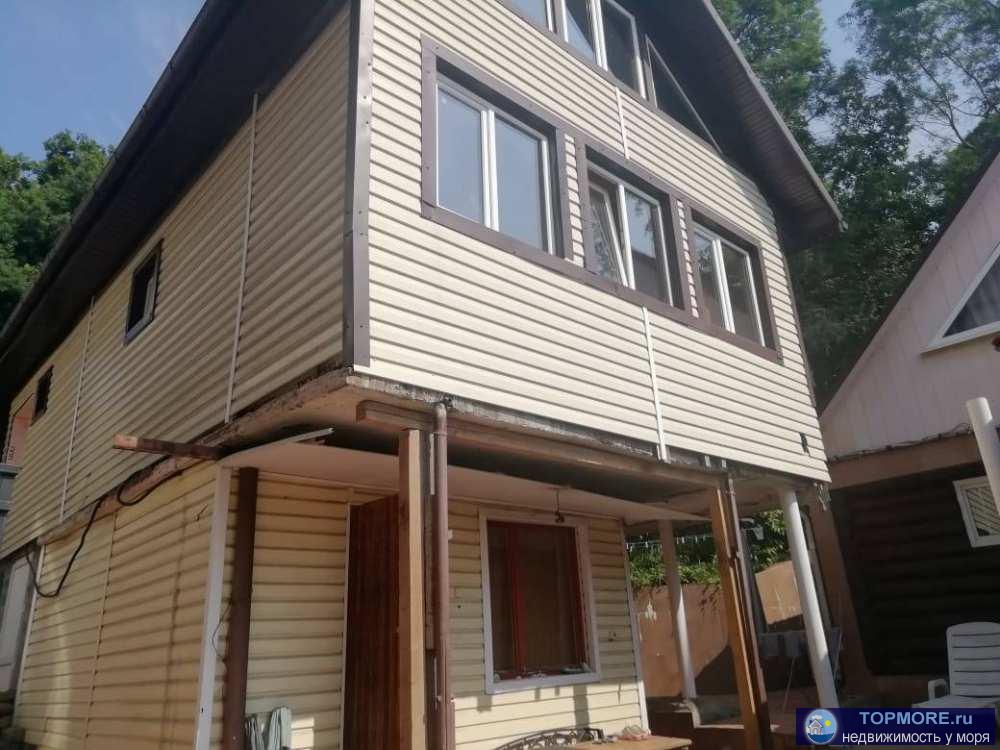 Комплекс под гостиничный бизнес и для личного проживания большой семье. Комплекс состоит из 4 жилых домов на участке... - 2