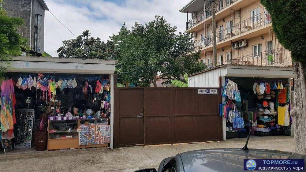 Лот № 145435. Продам 2х этажный дом на ул . Белинского в пос. Лазаревское г.Сочи с участком 7 соток. В доме свет газ...