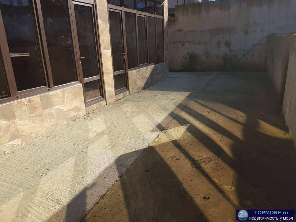 срочная продажа! подходит для нерезидентов рф.Монолитный дом для  большой семьи, расположенный в коттеджном поселке в... - 1