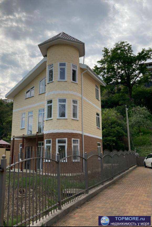 Срочно! Шикарный дом в отличном ровном месте.  Все коммуникации центральные, подведены по границе дома. Чистовая...