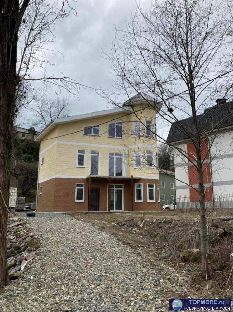 Срочно! Шикарный дом в отличном ровном месте.  Все коммуникации центральные, подведены по границе дома. Чистовая... - 1