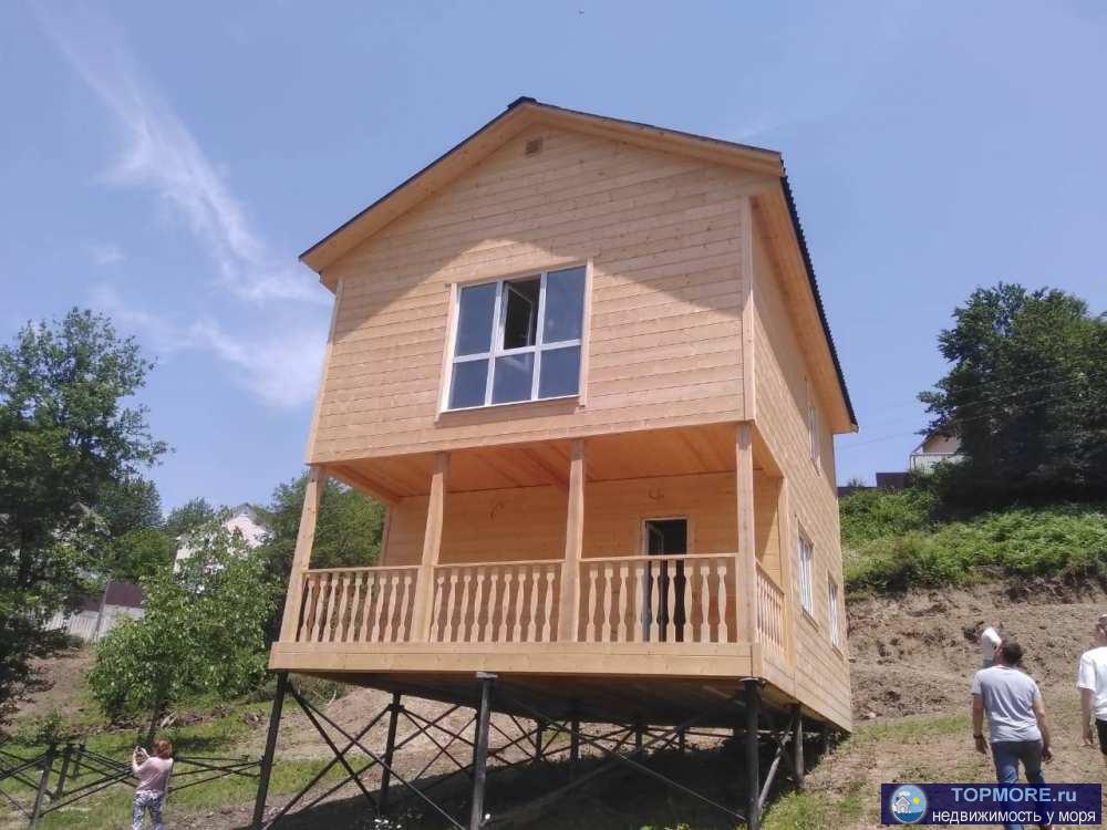 Продаю дом в Илларионовке с видом на горы. Вдали от городской суеты и до Центра Хосты всего 20 минут на машине....