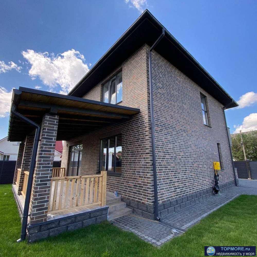 Продам шикарный большой дом в Молдовке!Полный пакет документов!По всем вопросам звоните! - 1