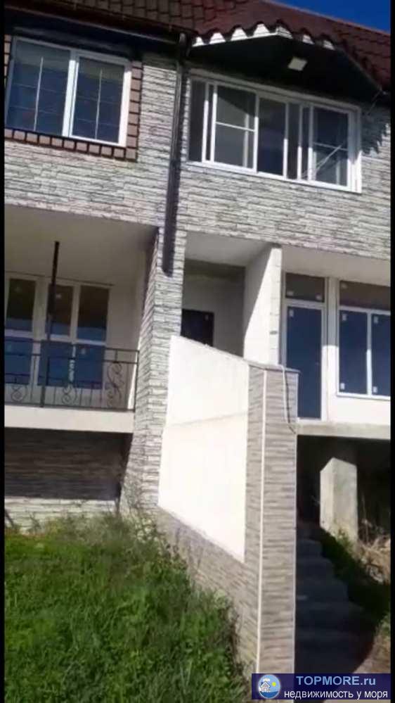 Продается двухэтажный танхаус в с. Бестужевское. Сделана предчистовая отделка, проведена электрика. Все коммуникации...