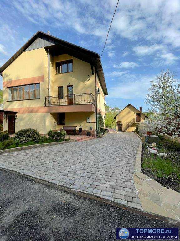 Представляю вашему вниманию полностью готовый и укомплектованный всем необходимым жилой дом! С отдельной стоящей...