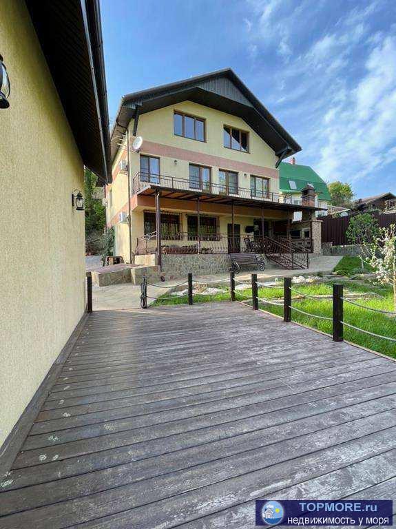 Представляю вашему вниманию полностью готовый и укомплектованный всем необходимым жилой дом! С отдельной стоящей... - 1