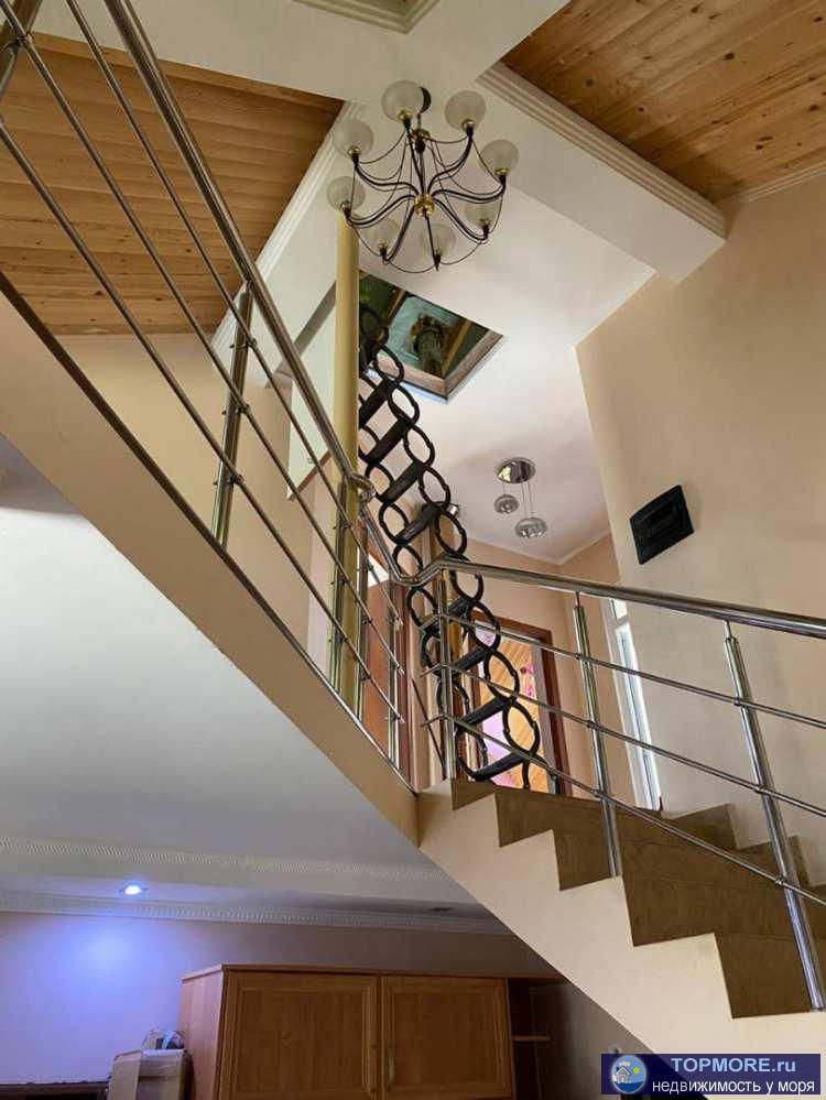 Продам великолепный дом в Молдовке, Свет 15 кв, газ заведен в дом, вода центральная, лос 5 поколения. До красной... - 1