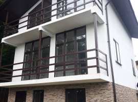 Продается трехэтажный дом в живописном месте с прекрасными видовыми...