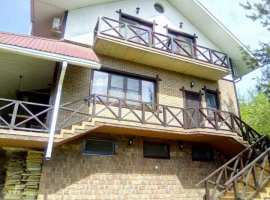 Продам великолепный дом для постоянного проживания в селе...