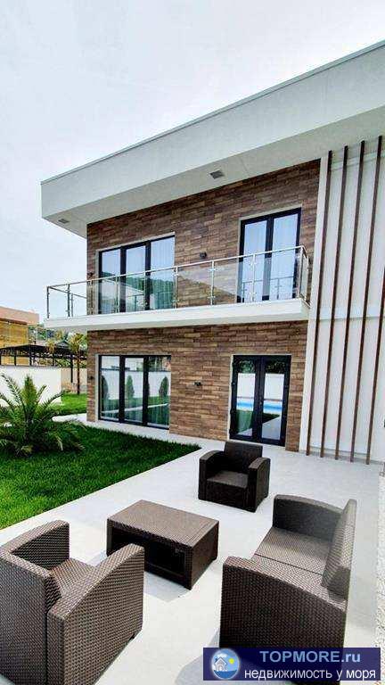 Продам дом в стиле Hi-TechБассейнВ Доме выполнен ремонт под ключ!Полностью мебелированн!Заезжай и живи!звоните! 