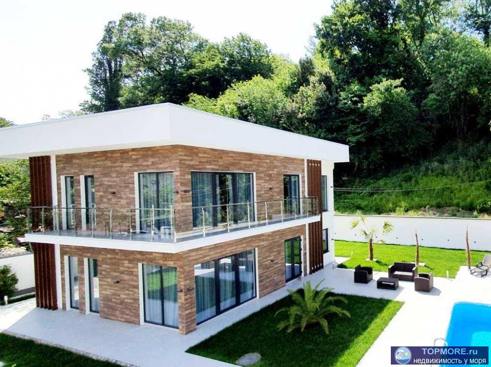 Продам дом в стиле Hi-TechБассейнВ Доме выполнен ремонт под ключ!Полностью мебелированн!Заезжай и живи!звоните!  - 1