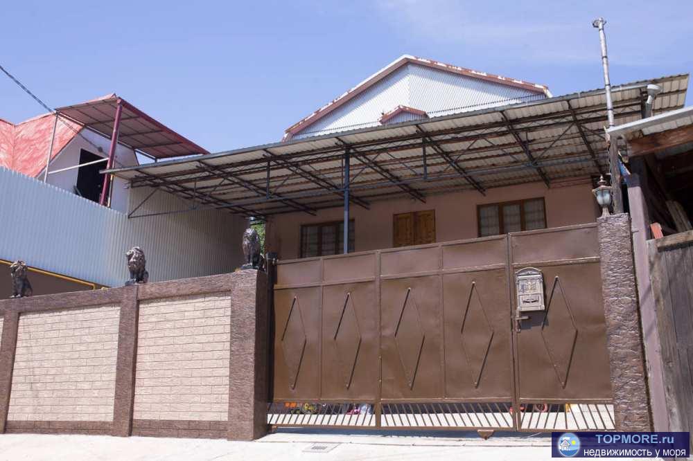 Лот № 91431.  Продаётся отличный уютный 2-этажный дом площадью 225 кв. м на участке 12 соток. В доме: жилая мансарда,...