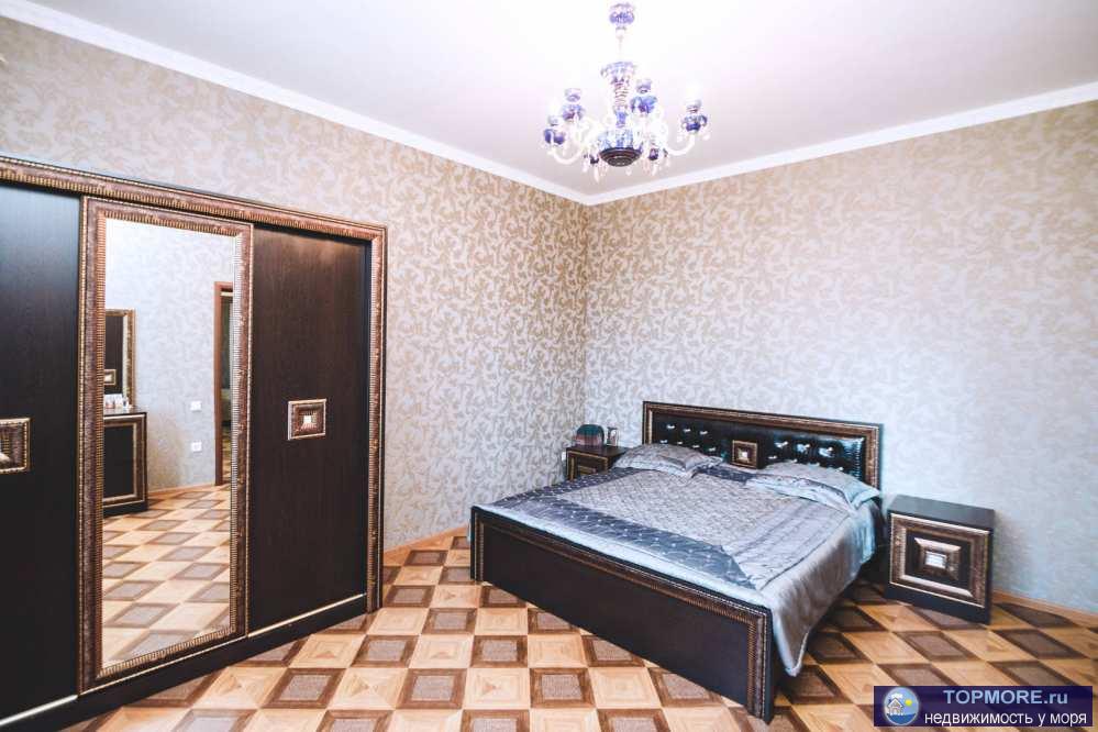 Продается 2-этажный дом с прекрасным ремонтом и мебелью на Пластунской улице. Площадь дома - 244 кв.м. Терраса - 80... - 2