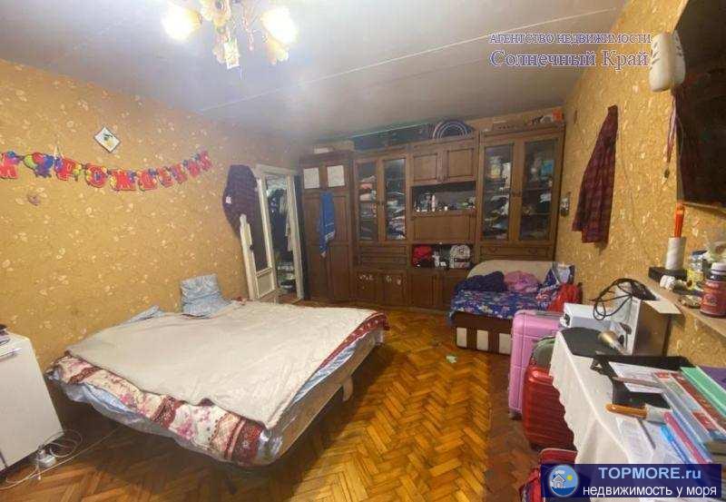 Продаётся 2-х комнатная квартира в Анапе. 54 кв.м. Хороший район  для постоянного проживания, возле дома- три детских... - 2