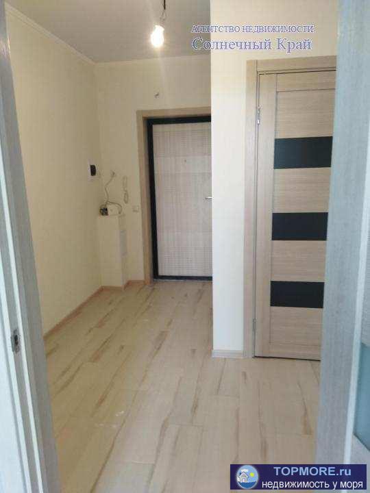 Продаётся 1-комнатная квартира в г.Анапа, общей площадью 47 м2. Квартира расположена на 4 этаже.  Двор чистый,... - 2