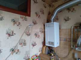  Продается доля (5/6) в трехкомнатной квартире  .

Квартира...