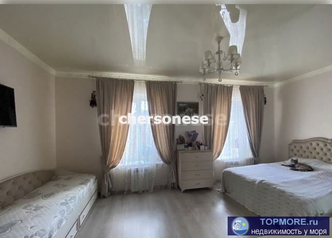 Продаётся светлая, с дизайнерским ремонтом квартира 50 кв.м  на улице Солнечная в Балаклаве!  Уютная квартира... - 1