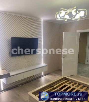 Продажа / Квартиры, Севастополь, Очаковцев улица, 12 800 000 р. Продаётся двухкомнатная квартира 50 кв м в центре города на улице Очаковцев. В квартире сделан дизайнерский ремонт....