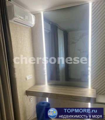 Продажа / Квартиры, Севастополь, Очаковцев улица, 12 800 000 р. Продаётся двухкомнатная квартира 50 кв м в центре города на улице Очаковцев. В квартире сделан дизайнерский ремонт.... - 1