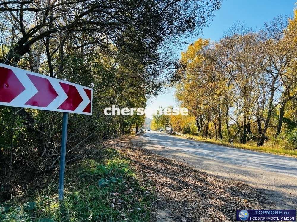  Продаётся земельный участок сельхозназначения 70 соток в Любимовке , межевание проведено, участок находиться прям у... - 1