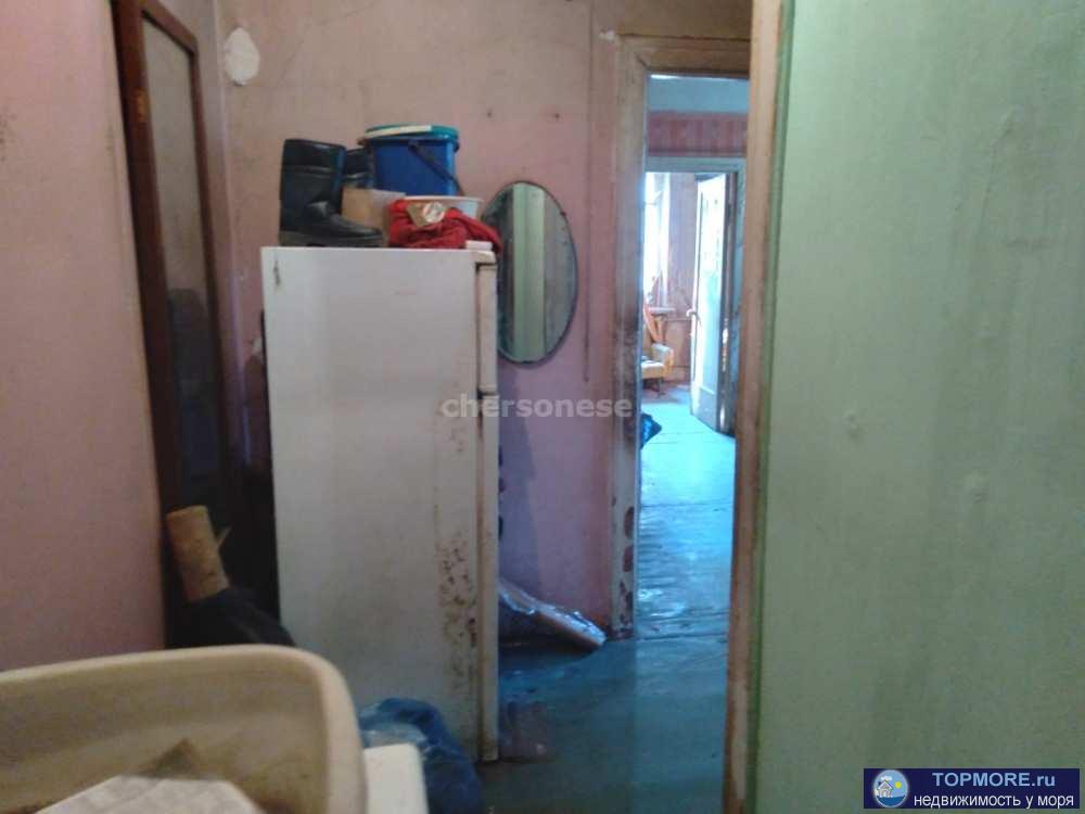 Продается двухкомнатная квартира на проспекте Генерала Острякова.  Состояние квартиры "под ремонт"  Второй...