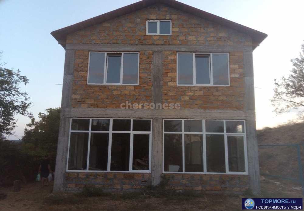 Предлагаем к продаже дом в хорошем районе города Севастополь.  Дом общей площадью 164 кв.м. в два этажа  компактно...