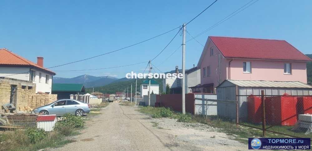 Продажа / Земельные участки, село Орлиное, улица Урожайная, 5 000 000 р. На срочной продаже видовой участок для ИЖС 9,55 соток в с. Орлиное, Байдарская долина. Участок ровный, прямоугольной... - 1