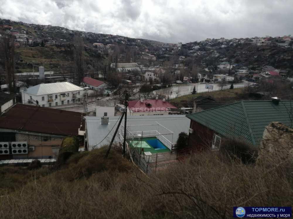 Продаётся видовой участок 9,5 сотки ул.Лагерная в Ленинском районе. Участок на склоне, за счёт этого имеет видовые... - 1