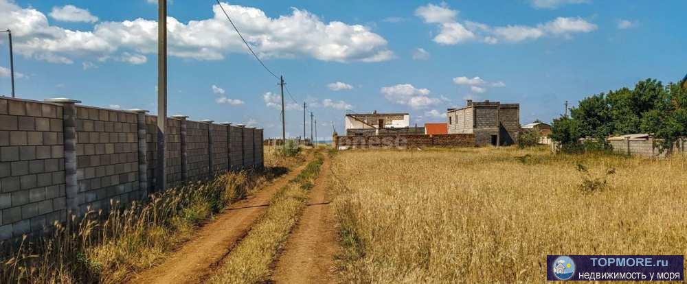 Продам удобно расположенный, ровный, прямоугольной формы участок 5 соток на берегу Чёрного моря. СТ Лукулл. В...