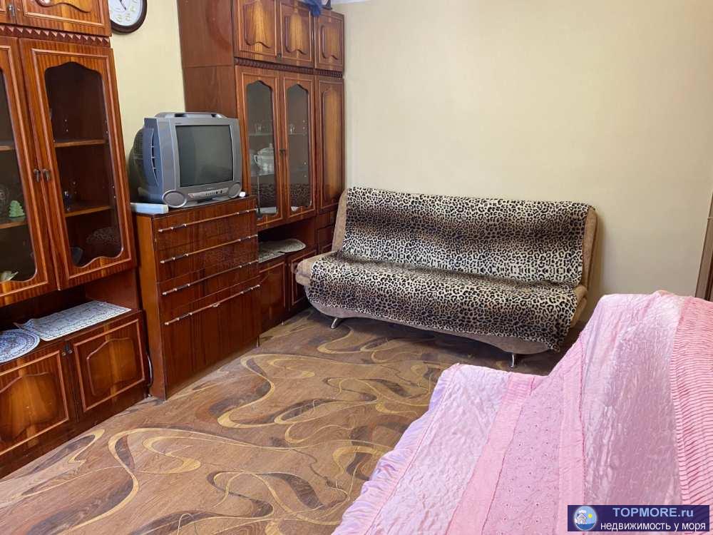 Продажа двухкомнатная квартиры на улице Бориса Михайлова.   Квартира с ремонтом, продается вместе с мебелью и бытовой... - 2