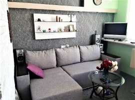 В продаже отличная двухкомнатная квартира на проспекте Античном....