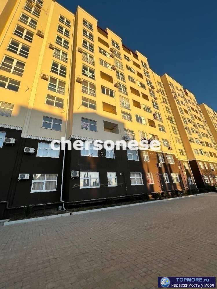 Продаётся двухкомнатная квартира без ремонта в новом комплексе жилых домов по ул.Горпищенко, 143.  Возможна ипотека,... - 2