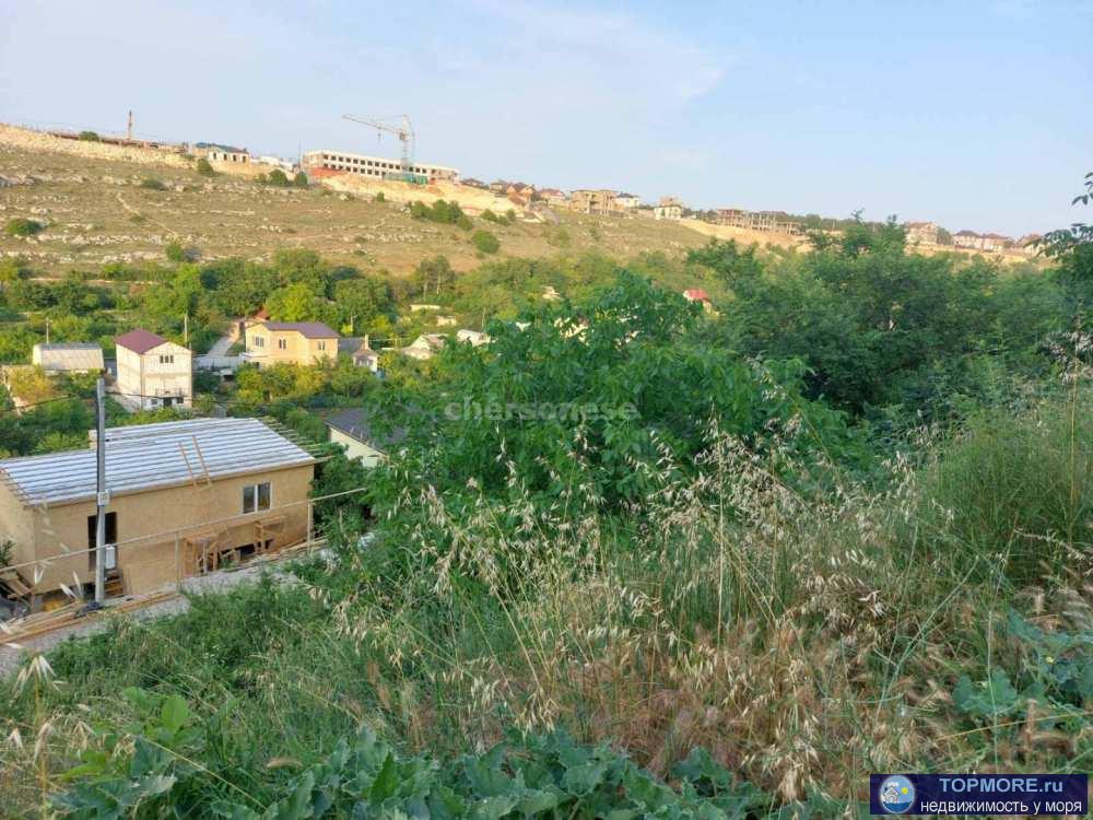 Продается замечательный видовой участок 8 соток ул.Генерала Лебедя в Ленинском районе. Земля имеет ровную форму...