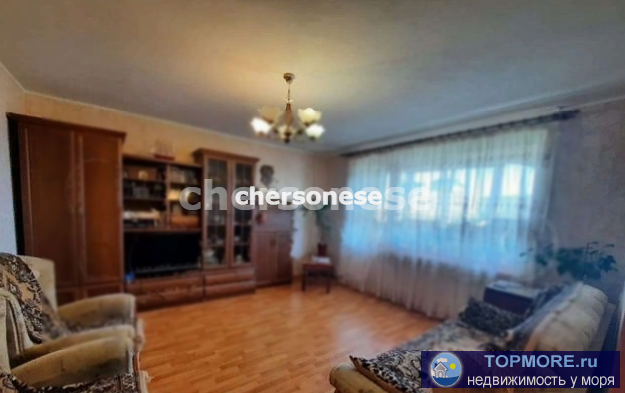 Продажа / Квартиры, Севастополь, Косарева улица, 7 300 000 р. Предлагается к продаже теплая и светлая двухкомнатная квартира, пятый микрорайон , ул. Косарева 5 ( район ул. Молодых...