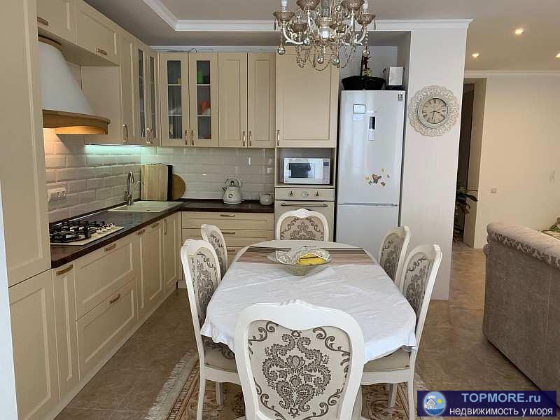 Продажа / Квартиры, Севастополь, Балтийская улица, 17 950 000 р. Продаётся комфортная 2-х уровневая 4-х комнатная квартира на ул. Руднева (Балтийская, 14). Очень удачное...