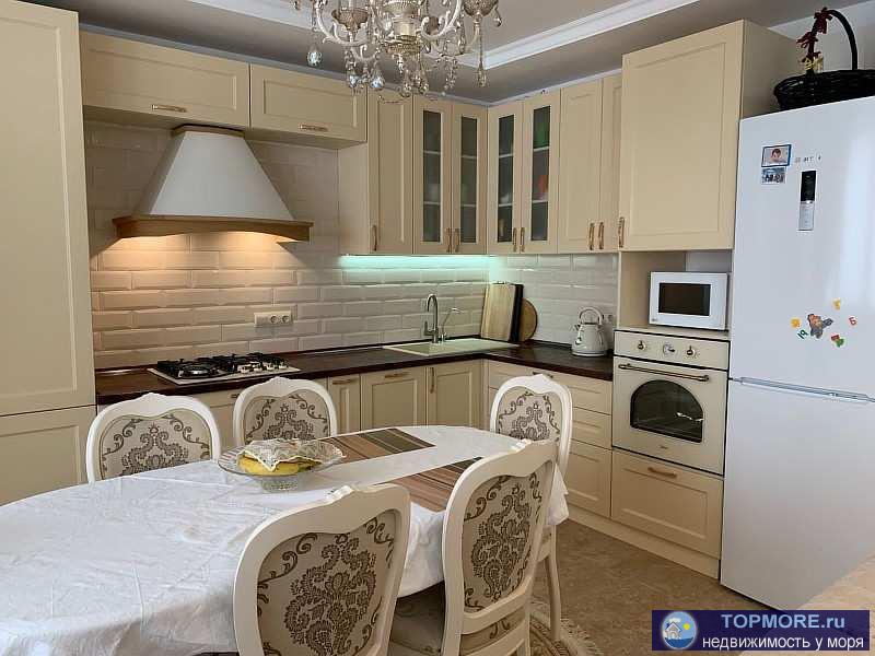 Продажа / Квартиры, Севастополь, Балтийская улица, 17 950 000 р. Продаётся комфортная 2-х уровневая 4-х комнатная квартира на ул. Руднева (Балтийская, 14). Очень удачное... - 1