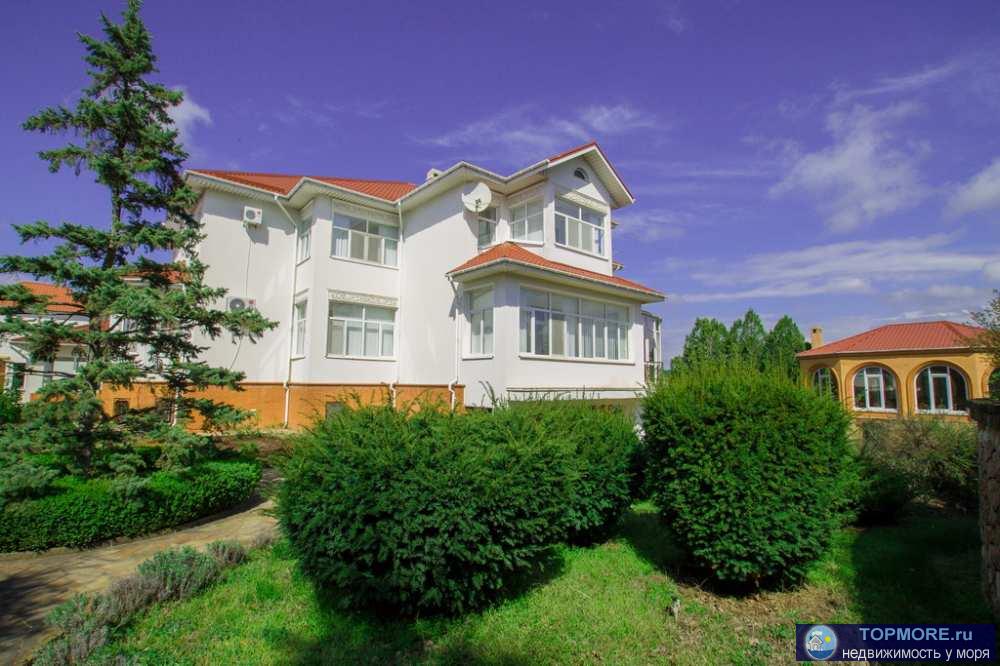 Продается особняк в Симферопольском районе, рядом с Симферополем.  Видовой элитный дом-резиденция 1100 м2 на...