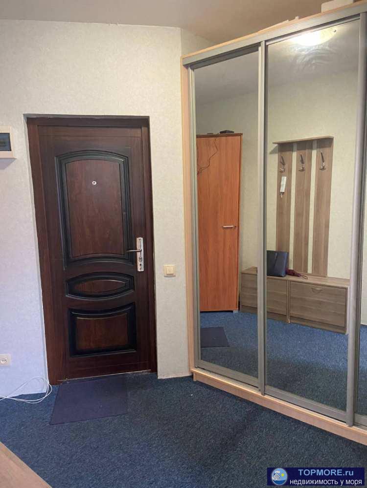 Лот № 155889. Продаем 2,5-комнатную квартиру на Светлане, центр Сочи. Продается светлая, просторная...