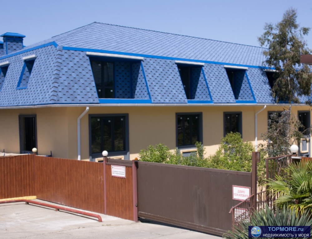 Лот № 153216. Продаю двухуровневую квартиру 42,2 м.кв. + лоджия + 25 м.кв. второго уровня в Адлере в новом... - 1